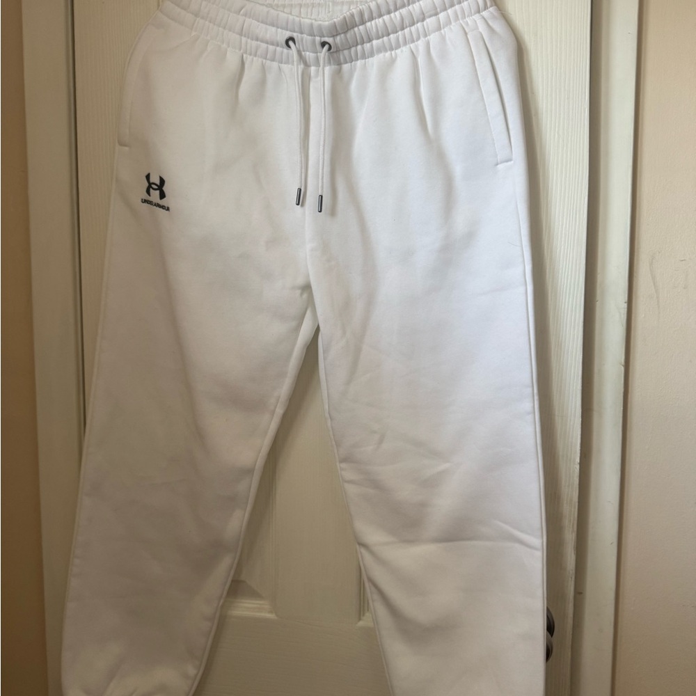 Under Armour Women’s White Jogger Pants